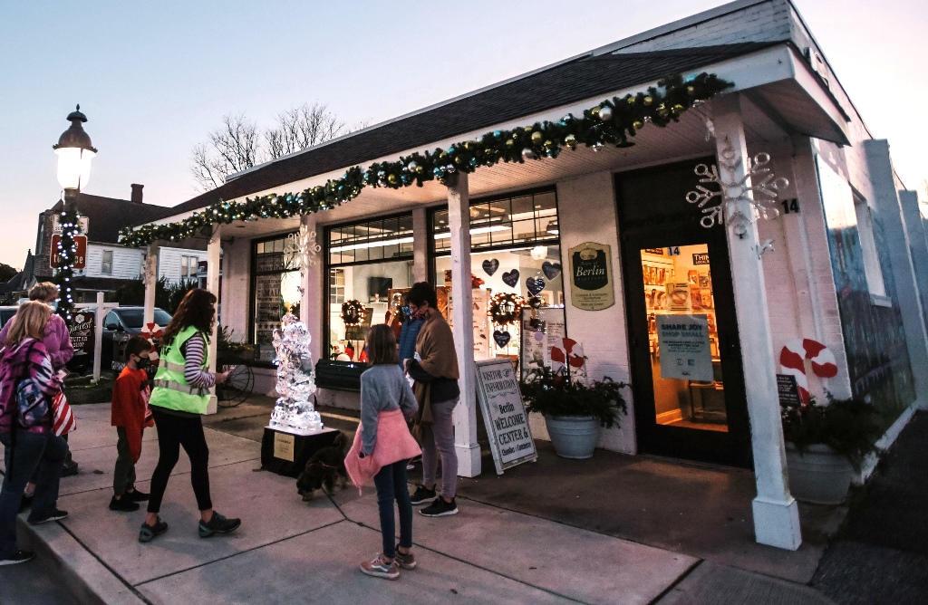 town of berlin md restaurants Rana Menendez